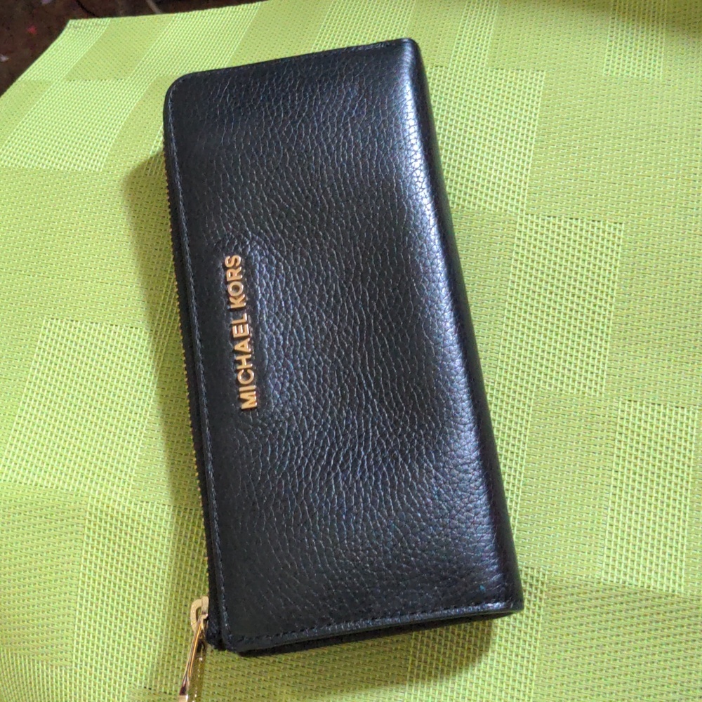 Michael Kors Large Jet Set Travel Handbag| Wallet 🔥Black Leather